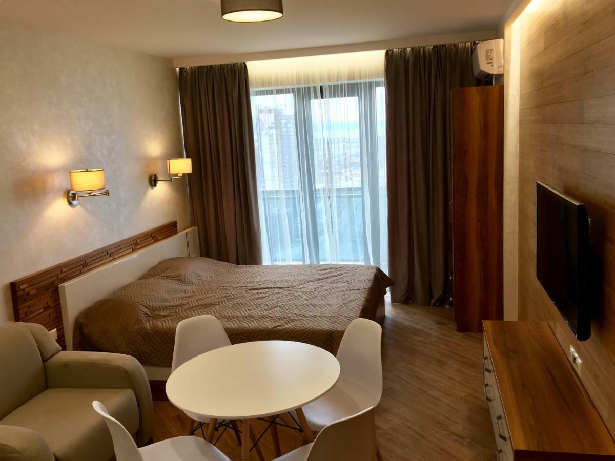 Coast Batumi Apart Hotel Kültér fotó