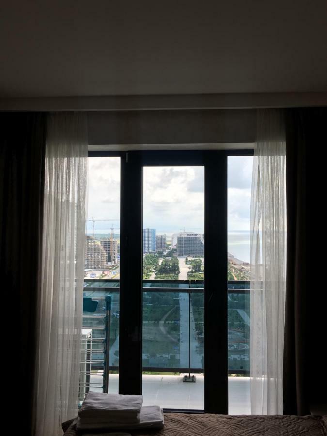 Coast Batumi Apart Hotel Kültér fotó