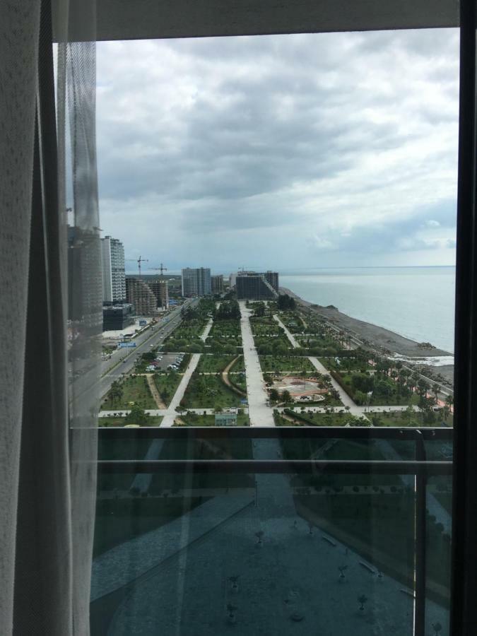 Coast Batumi Apart Hotel Kültér fotó